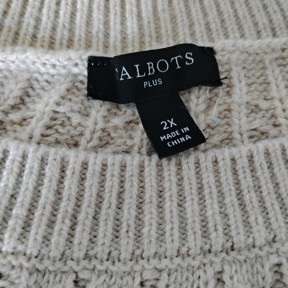 Talbots Cotton Wool Blend Cable Knit Sweater Natural Tan Silver Buttons - Picture 12 of 15